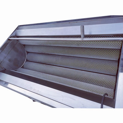 comprar Eficiência multifunção Automática Industrial Batata tubérculos de taro cenoura peixe gengibre descascador de batata doce Fabricação em linha