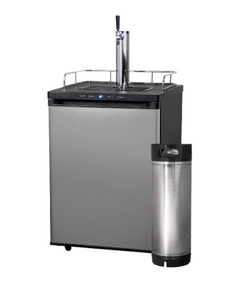 comprar Máquina de distribuição de cerveja comercial de fábrica multifunção Kegarator de cerveja Fabricação em linha