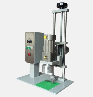 Máquina de vedação de latas de estanho horizontal semiautomática Máquina de fecho de garrafas de shampoo de plástico