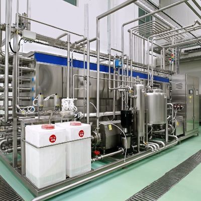 500lph Linha de processamento de leite pasteurizado Máquinas de processamento de laticínios engarrafadas SUS304 / 316L